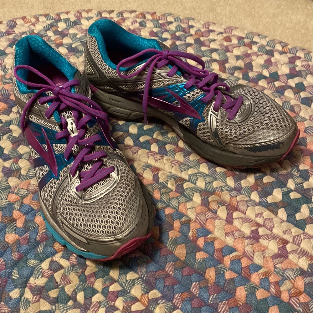 2/$25 Brooks GTS 17 Sneakers
